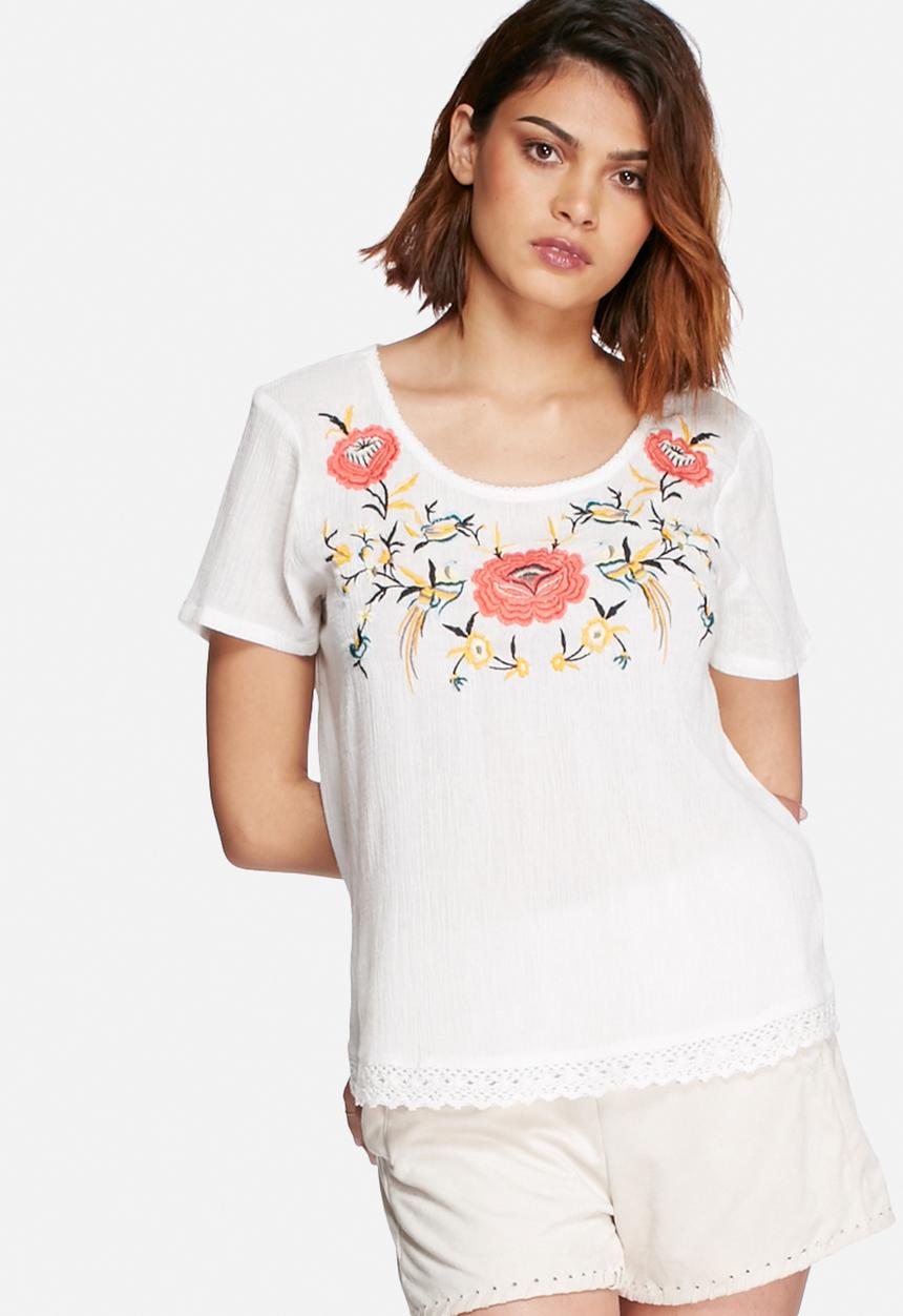 Vero Moda - Senorita embroidered top