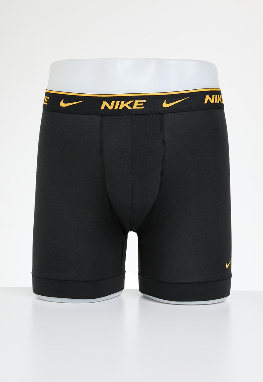 Nike - Dri-Fit Everyday Cotton Stretch 3 Pack Boxer - Black Uni Gold/Picante Red/Deep Royal Blue