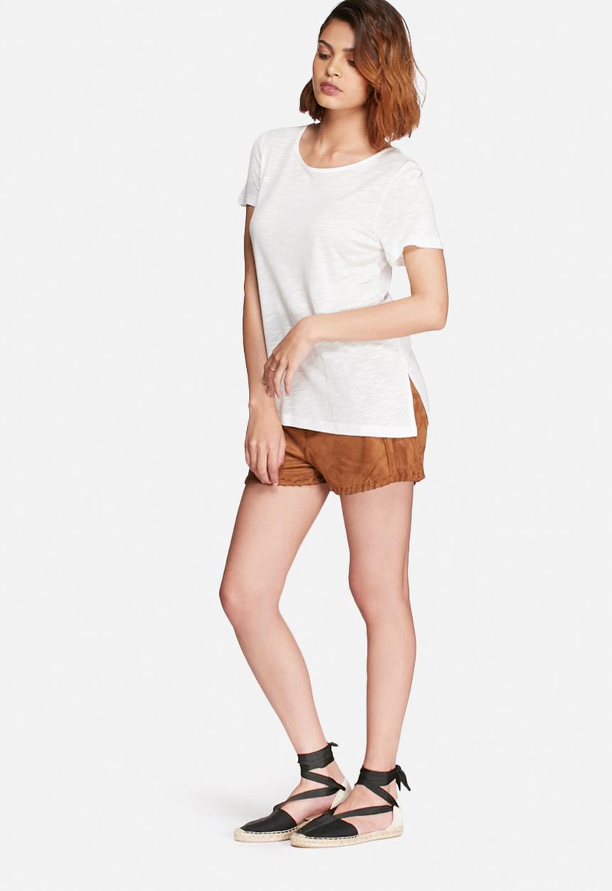 Vero Moda - Cross tee