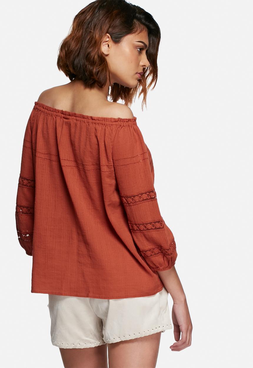 Vero Moda - Lisa off shoulder top