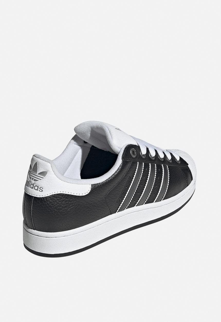 adidas Originals - Superstar ii - core black/matte silver/ftwr white