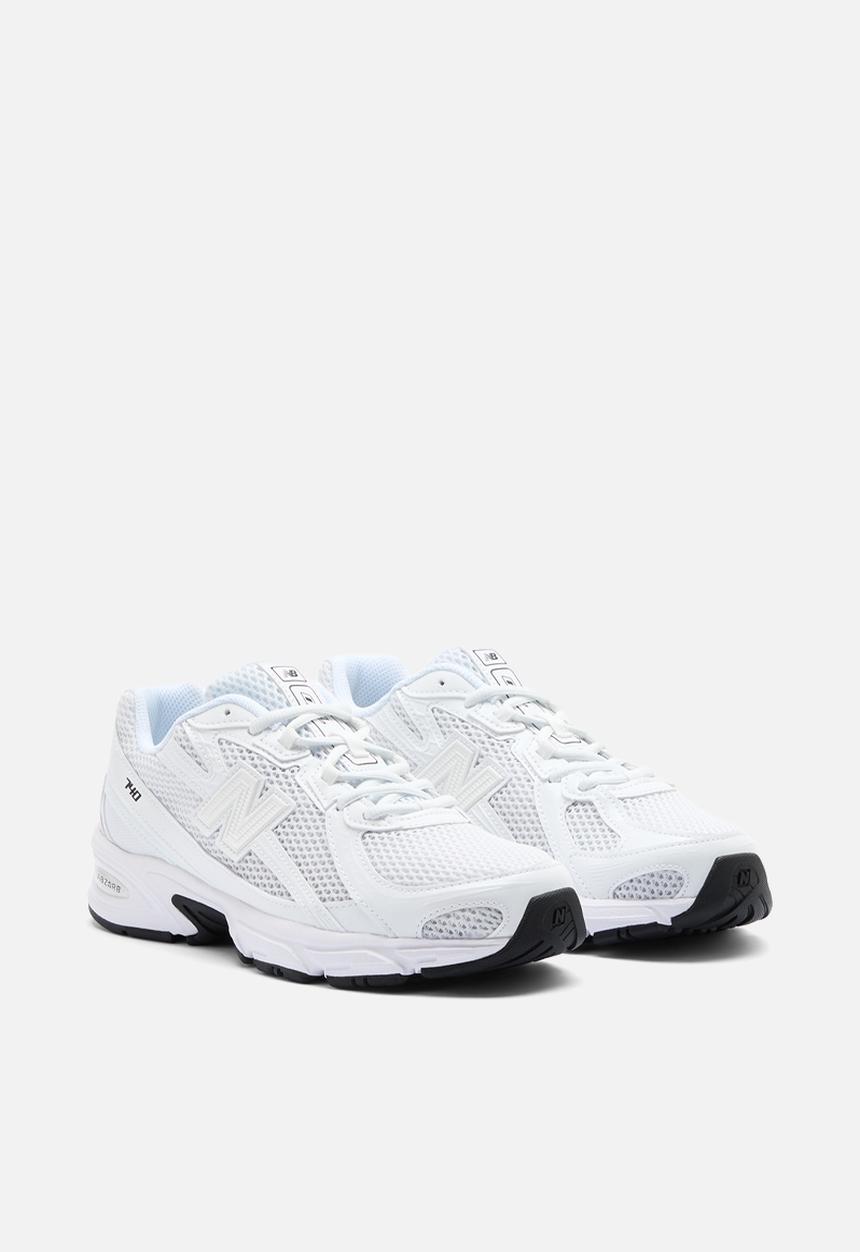 New Balance  - U740 v2 - white