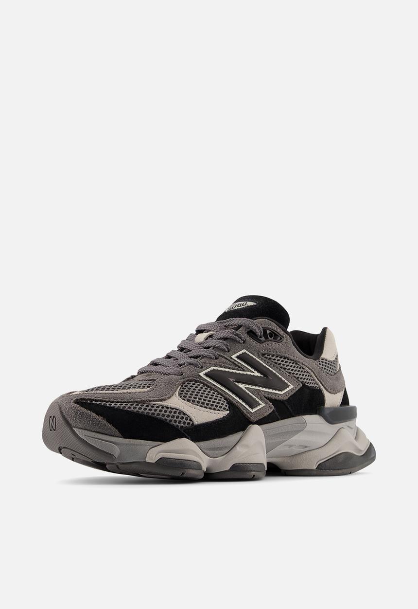 New Balance  - U9060 v1 - black