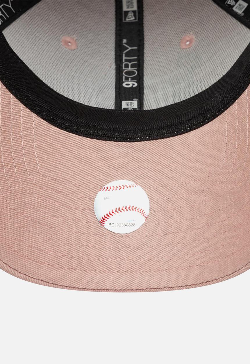 New Era - MLB Beaded  9Forty®  New York Yankees - Pink