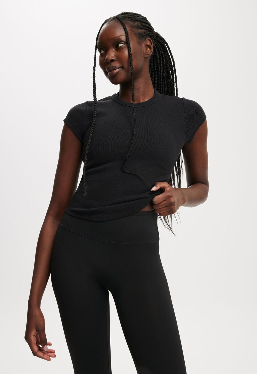 Cotton On - Active Curved Hem Baby Tee - Black