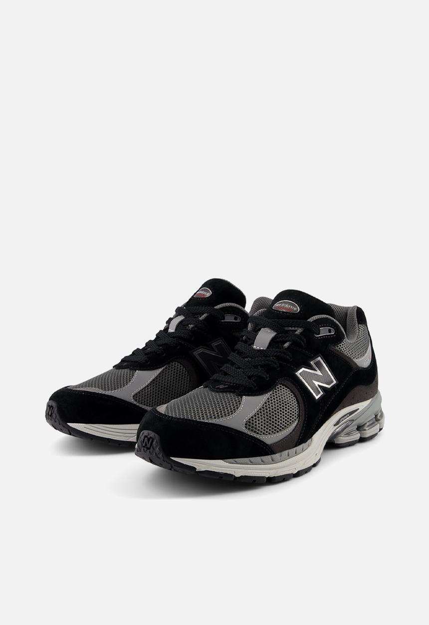 New Balance  - U2002R v1