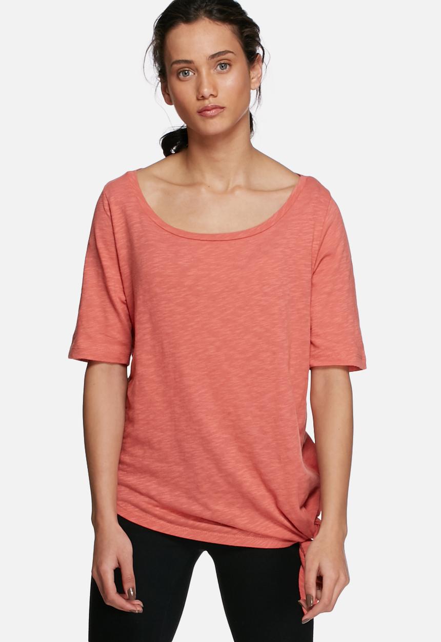 ONLY - Boomerang asymmetric tee