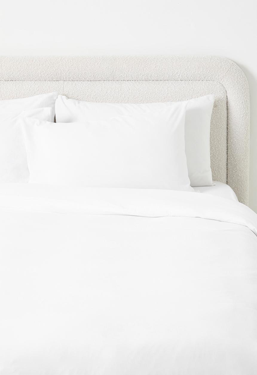 Sixth Floor - Recycled microfibre duvet set - white