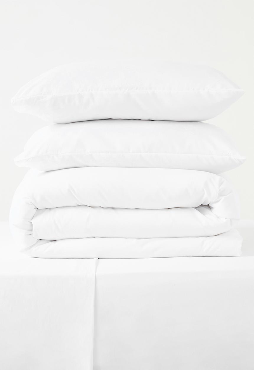 Sixth Floor - Recycled microfibre duvet set - white