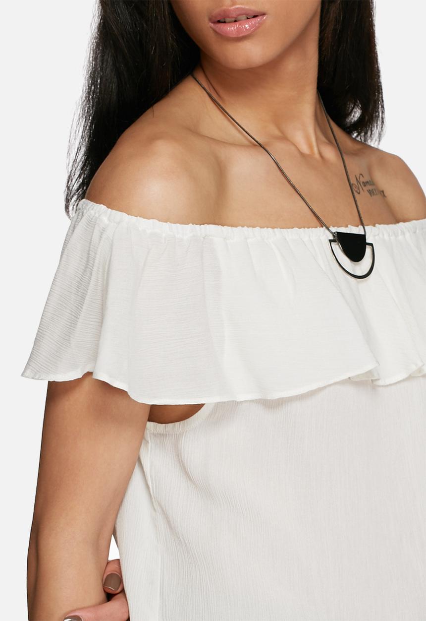 Jacqueline de Yong - Ruby frill off shoulder top