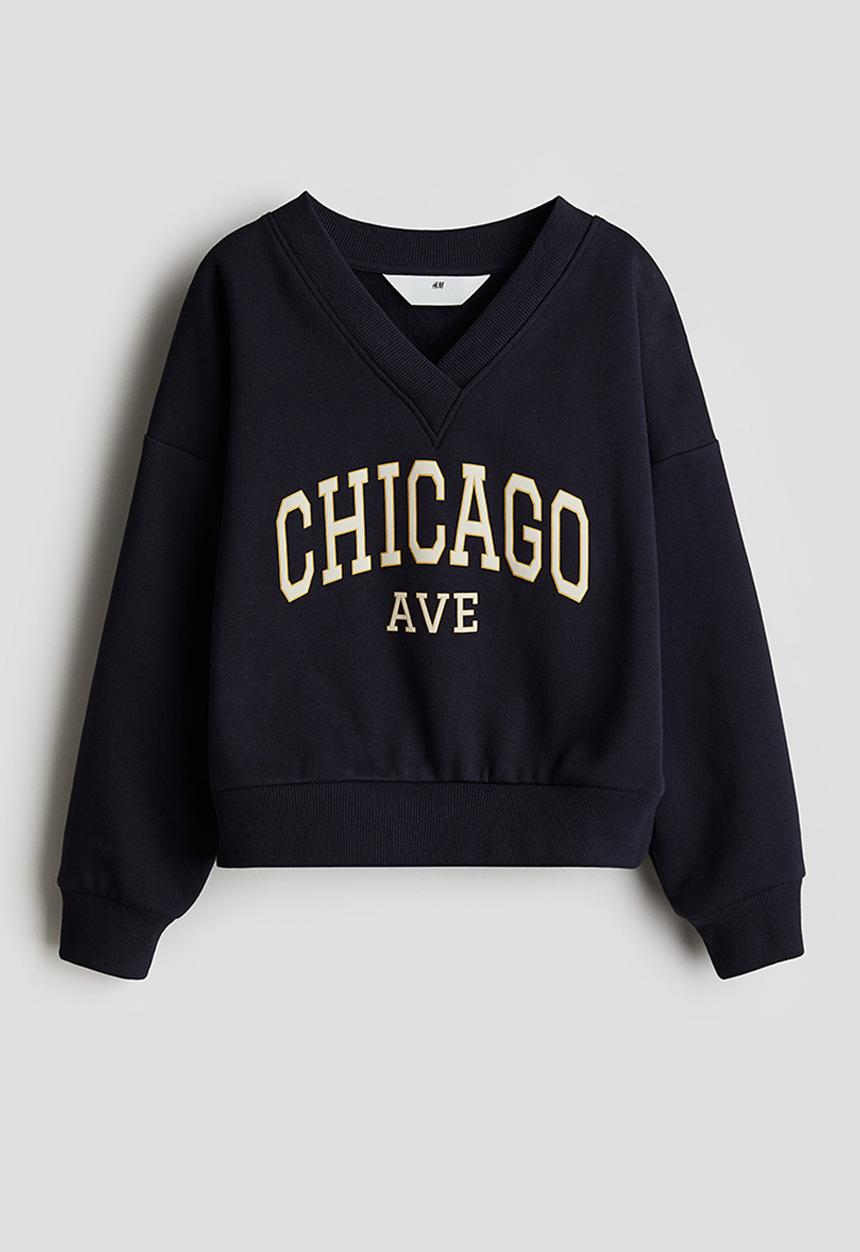 H&M - V-neck sweatshirt - navy blue chicago ave