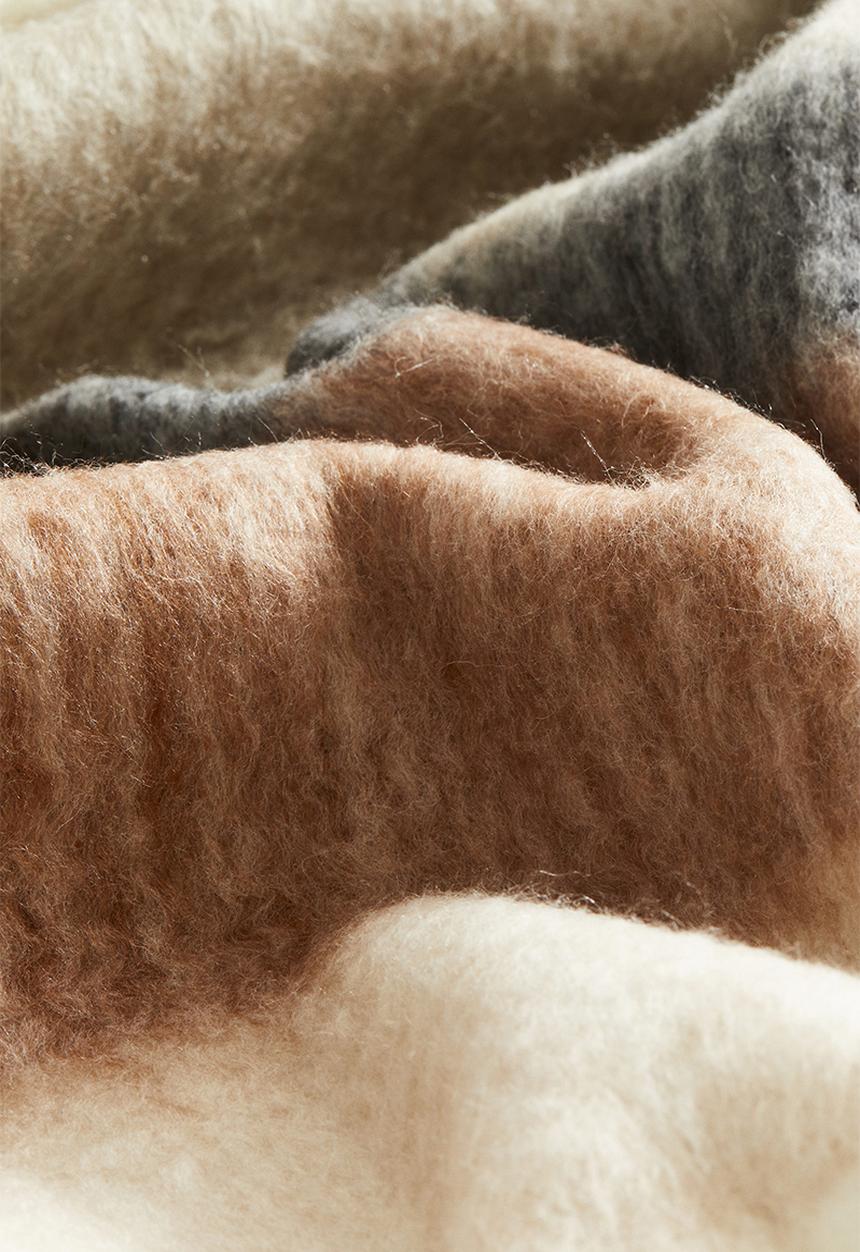 H&M - Patterned wool-blend blanket - brown striped
