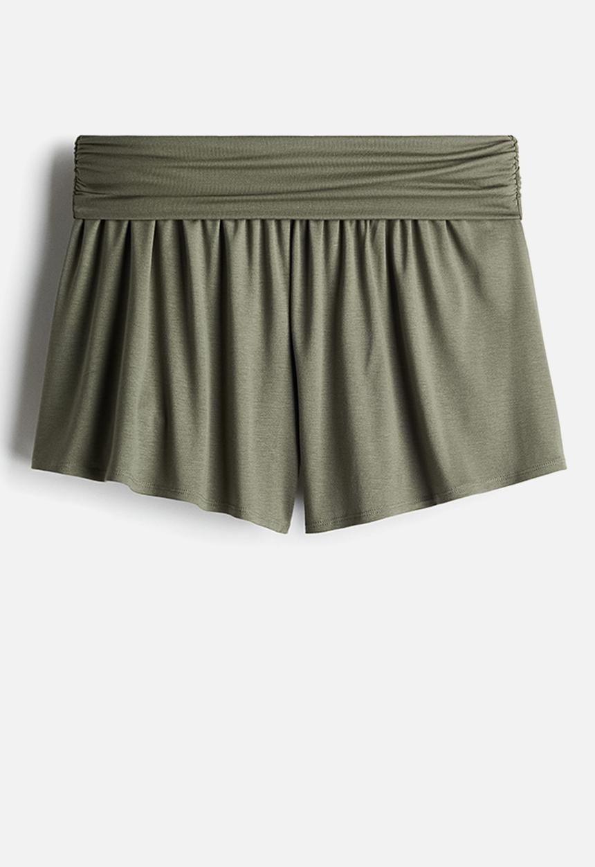 H&M - Gathered viscose shorts - khaki green