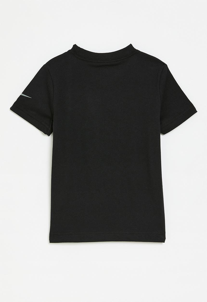 Nike - Nike s/s tee - black