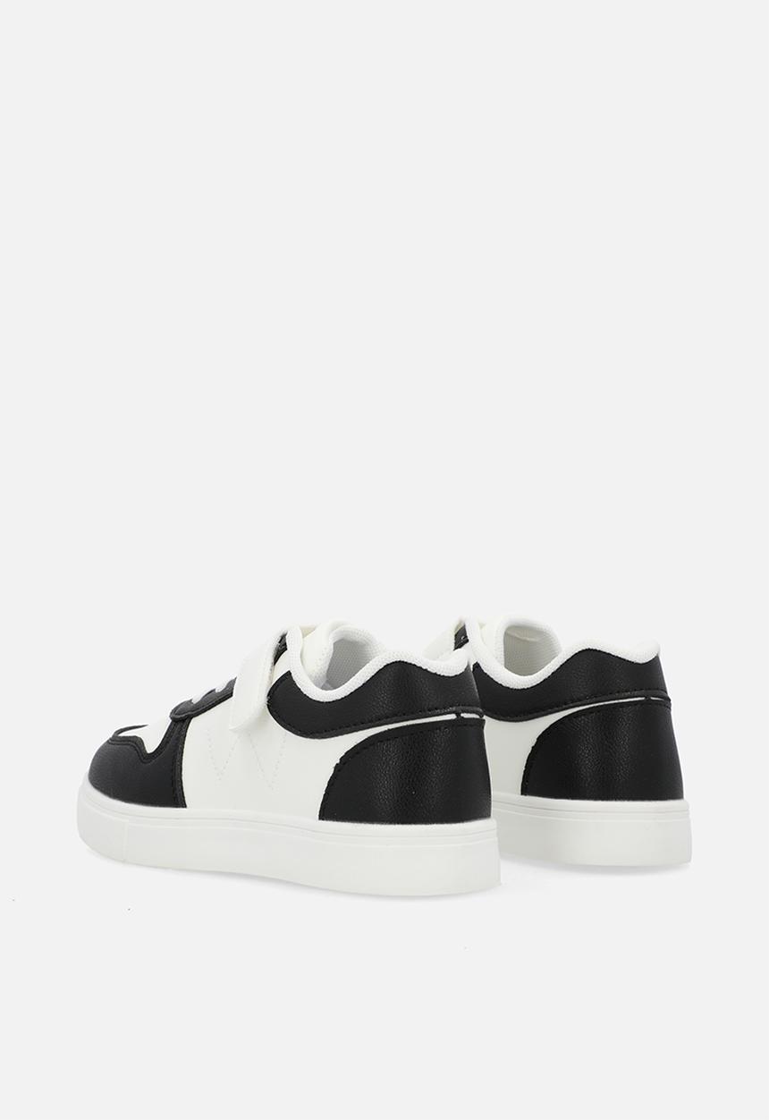 Pop Candy - Contrast lace & adjustable fasteners sneakers-black & white