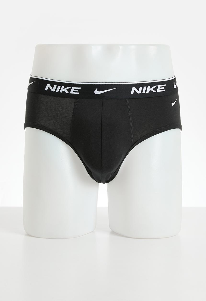 Nike - Dri-Fit Everyday Cotton Stretch 3 Pack Brief - Black/Black/Black