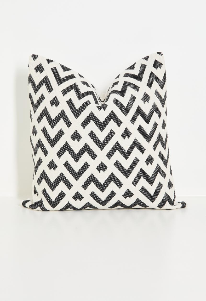 Sixth Floor - Turkey jacquard cushion cover - Black & Natural