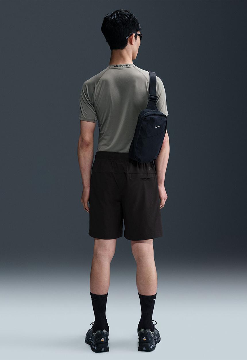 Nike - Nike Tech GX Woven Shorts - Black/Blk