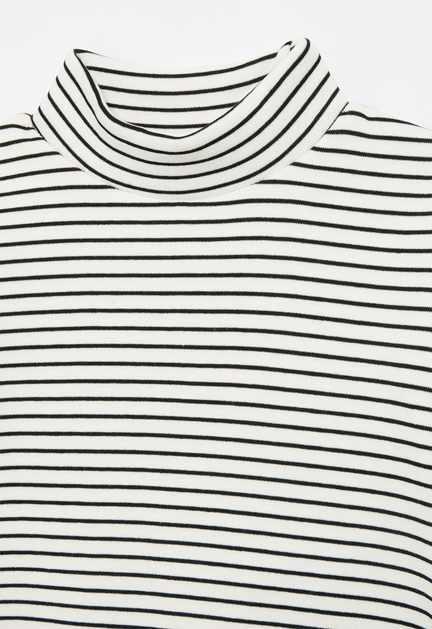 Pop Candy - Striped poloneck - black & white
