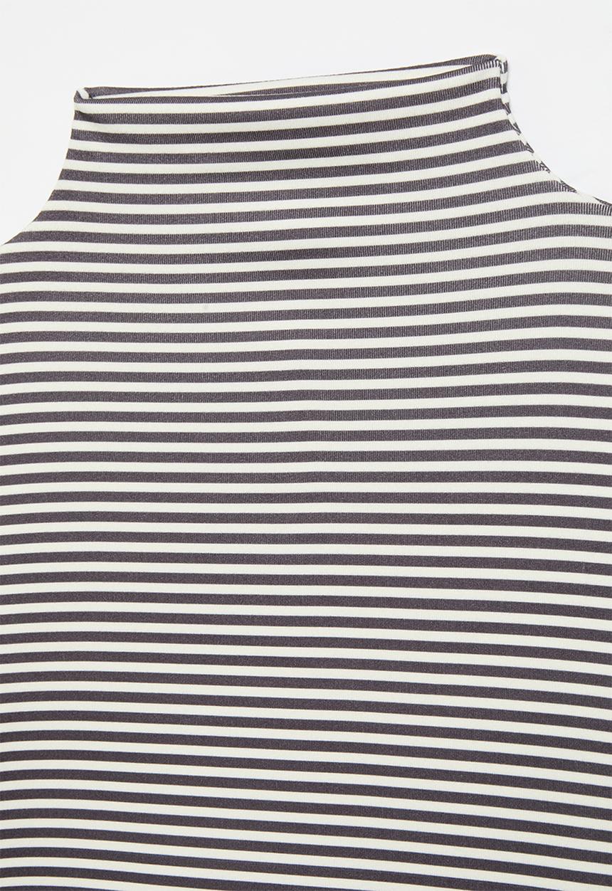 Pop Candy - Striped poloneck - black & white