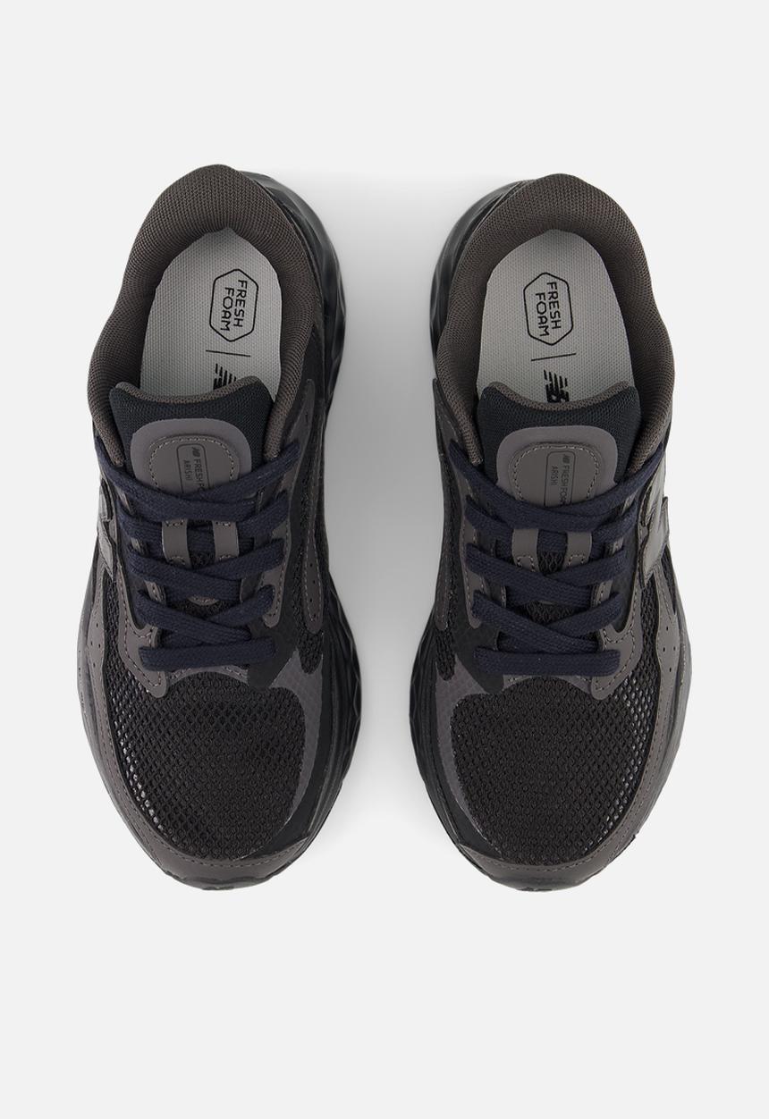 New Balance  - Fresh foam arishi v4 tira lux - black 