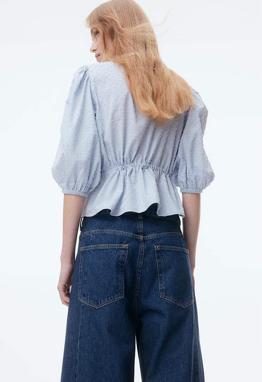 H&M - Puff-sleeved cotton blouse - light blue