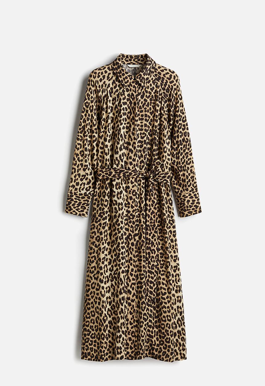 H&M - Tie-belt viscose shirt dress - light beige leopard print