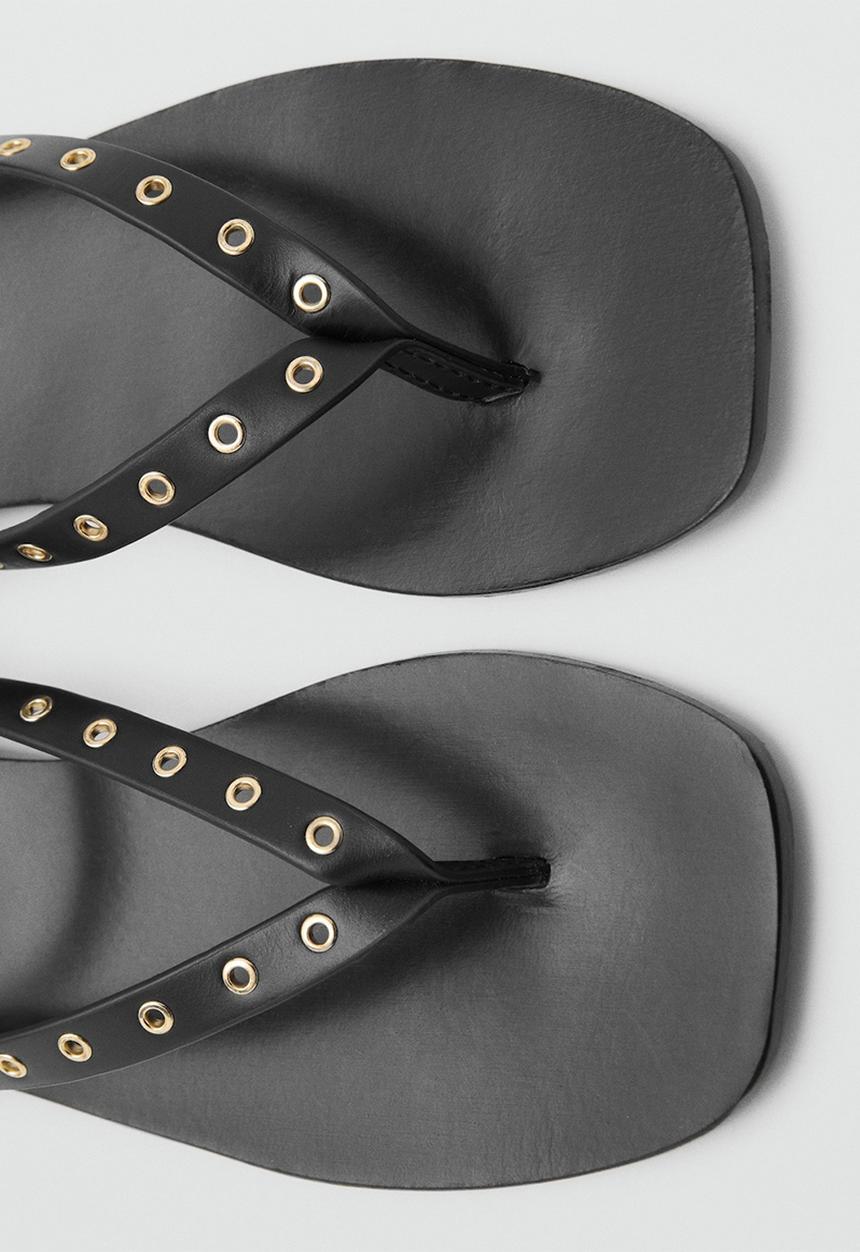 MANGO - Eye leather ankle strap - black