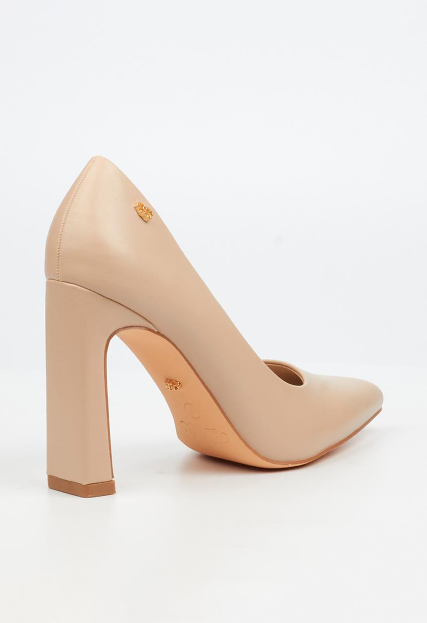 Miss Black - Nala 2 block heel court - neutral