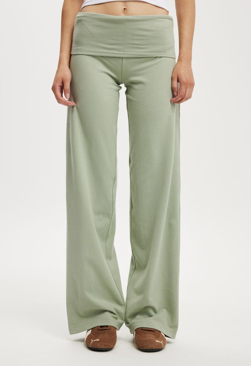 Cotton On - Bella straight leg pant - tinted sage