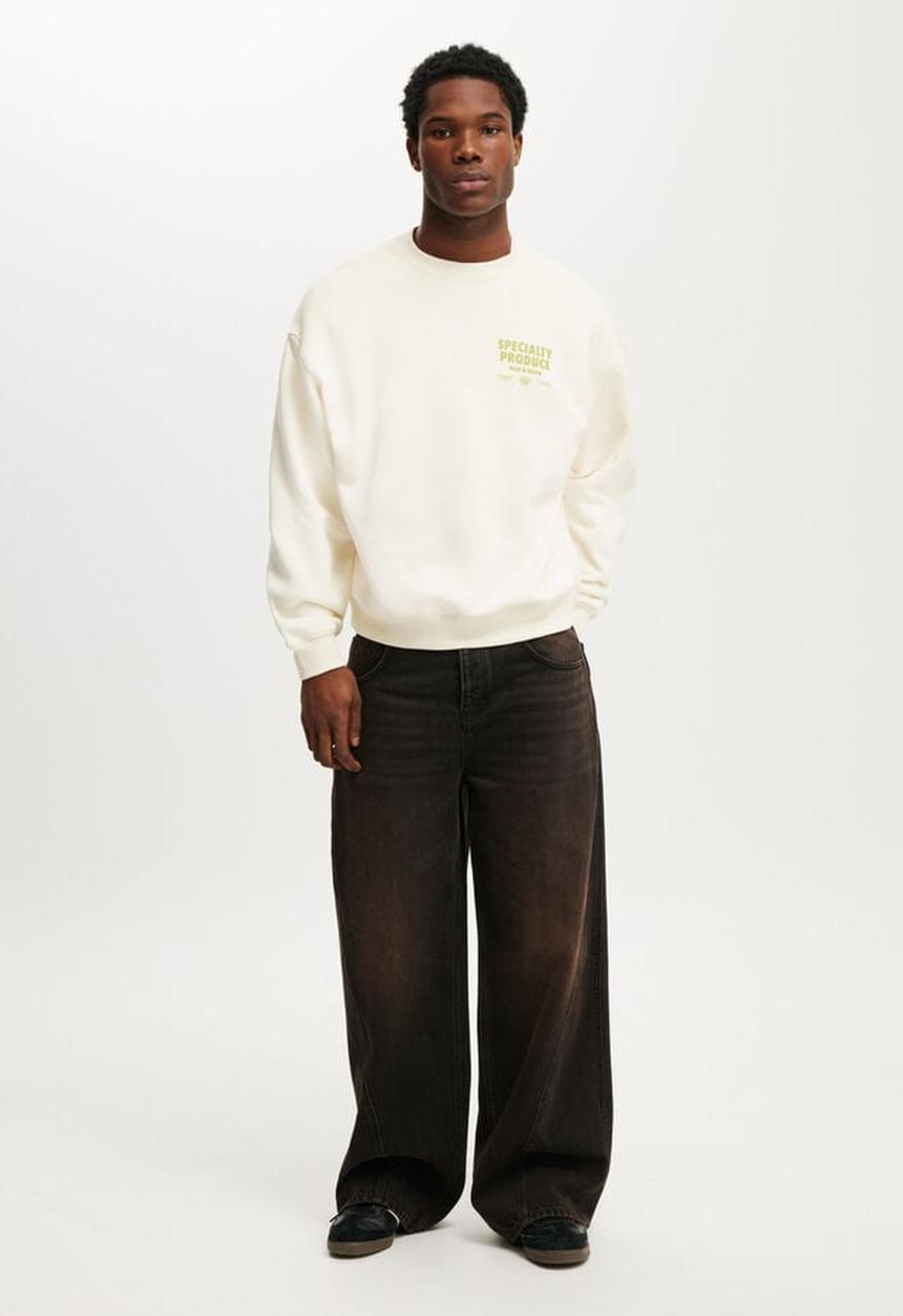 Cotton On - Box Fit Graphic Crew Sweater - Cream Puff / Specialty Produce