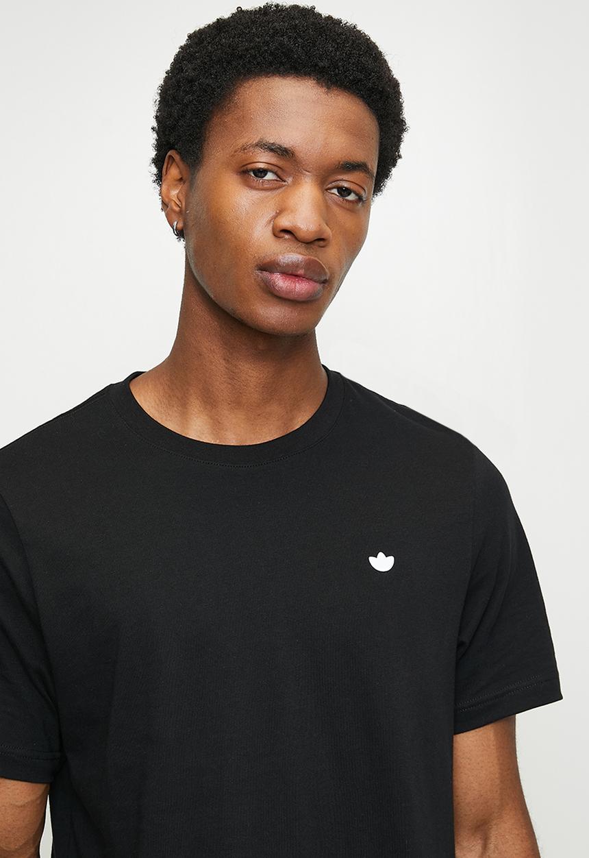 ESS TEE M F25 - black