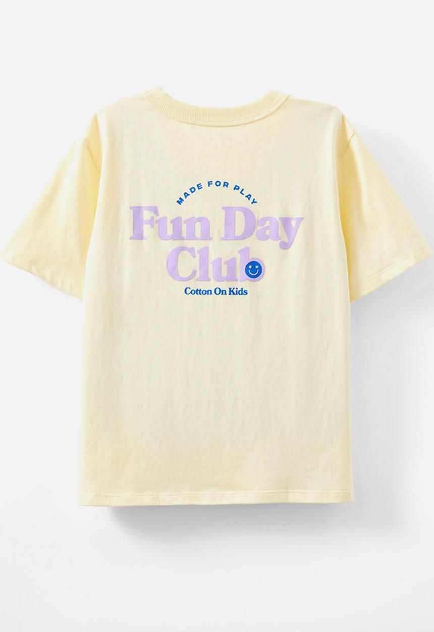 Cotton On - Poppy oversize graphic print tee - lemon squash/fun day club