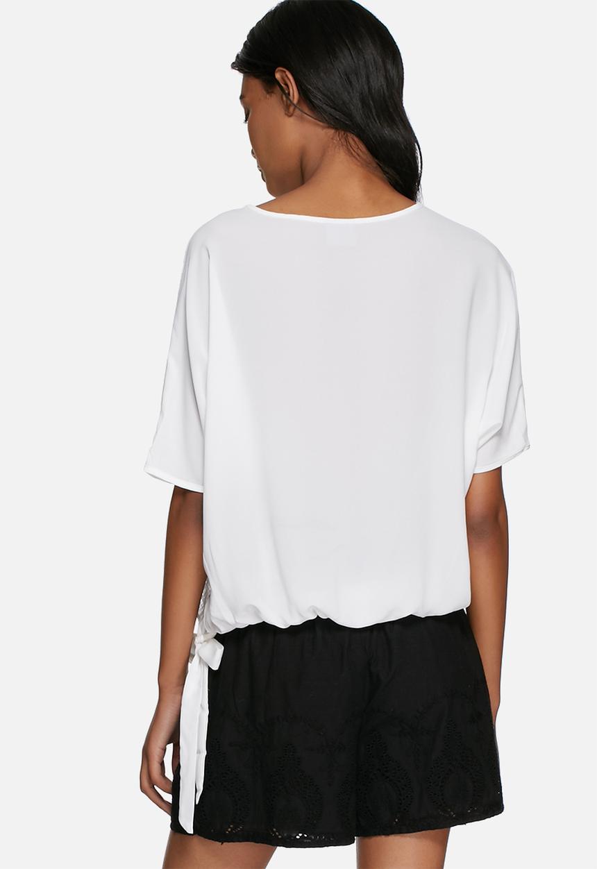 Vero Moda - Flowerish top