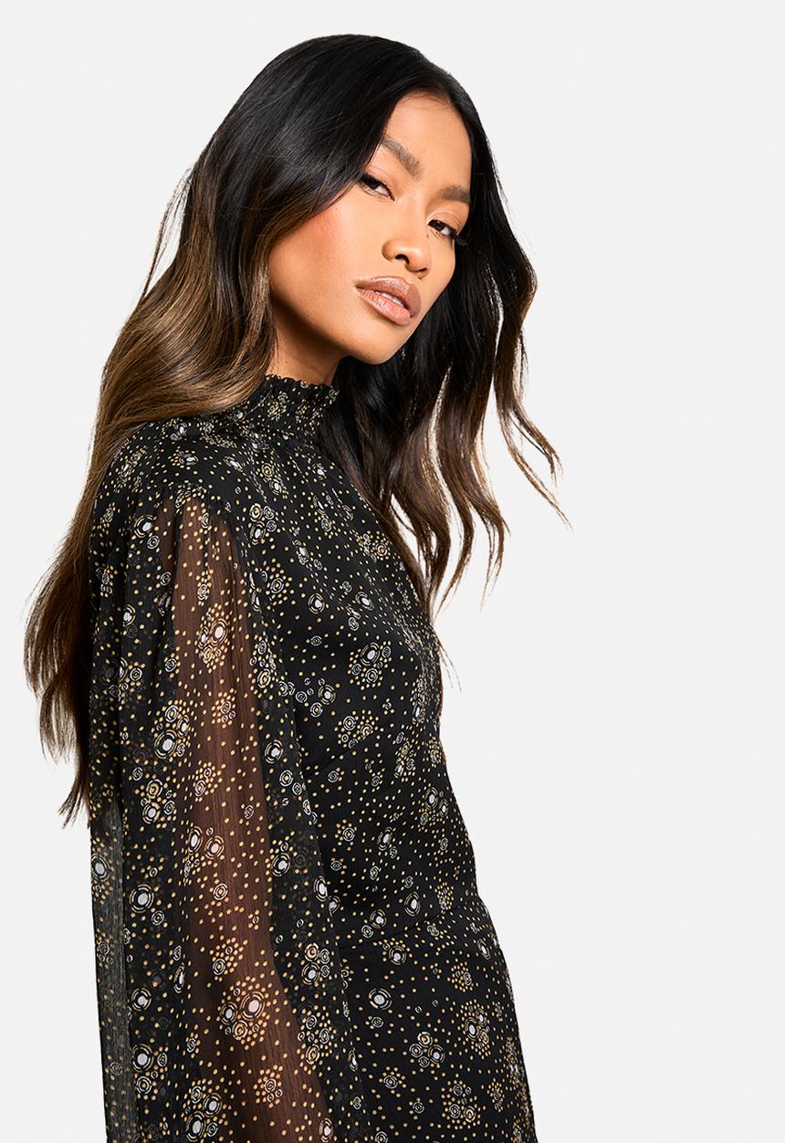 boohoo - Ditsy Floral Chiffon High Neck Skater Dress - Black