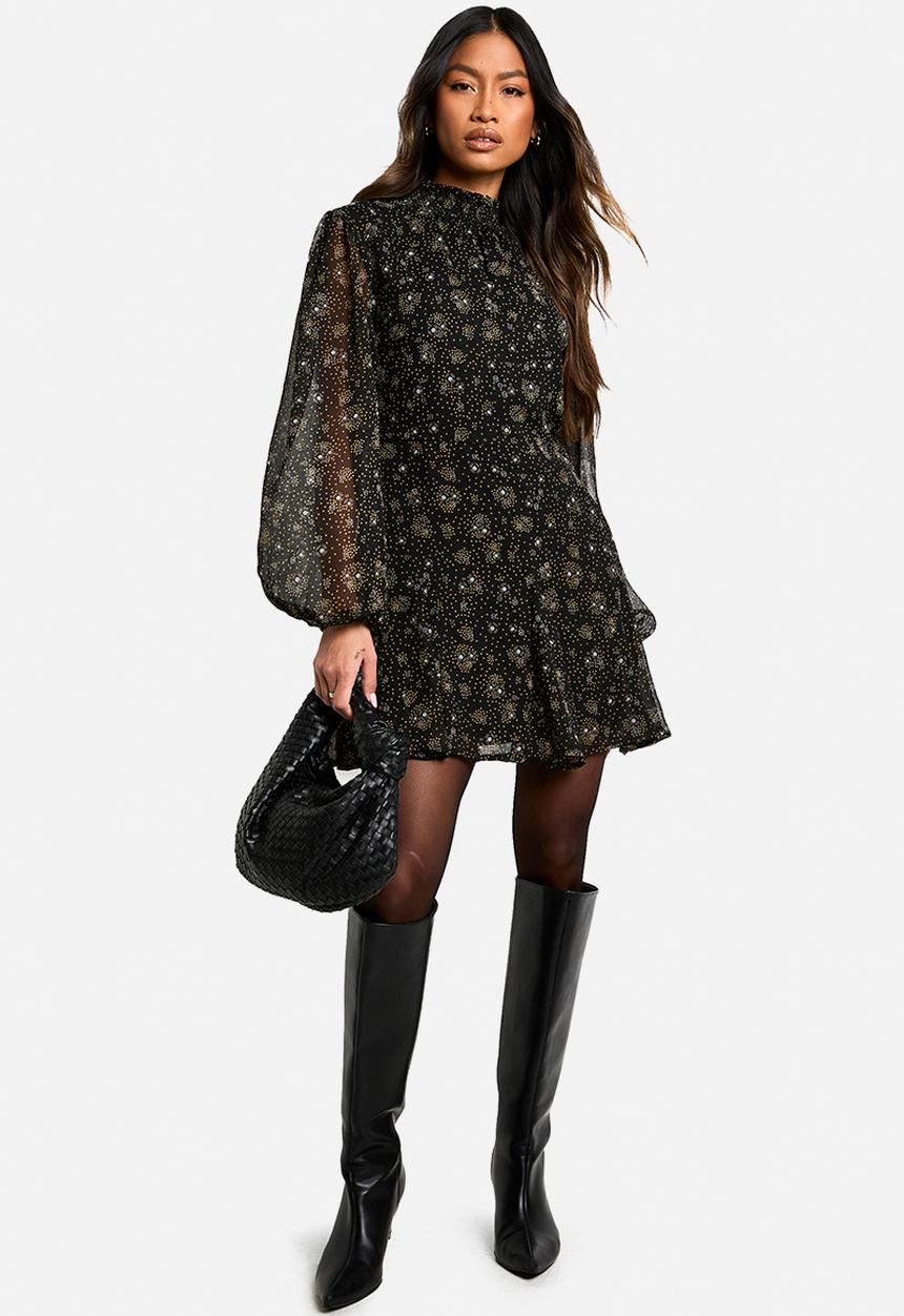 boohoo - Ditsy Floral Chiffon High Neck Skater Dress - Black