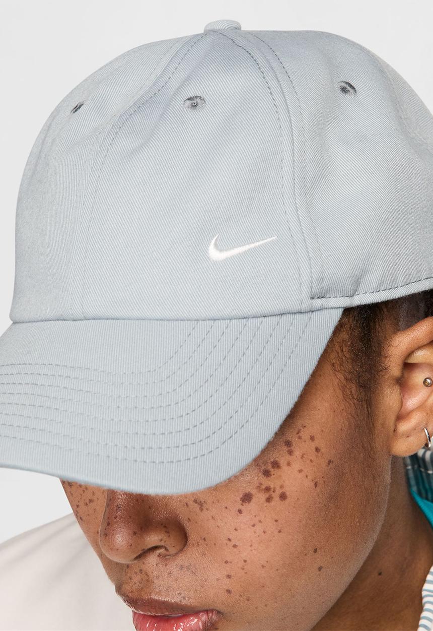 Nike - U Nk Club Cap U Cb Sm Swsh L
