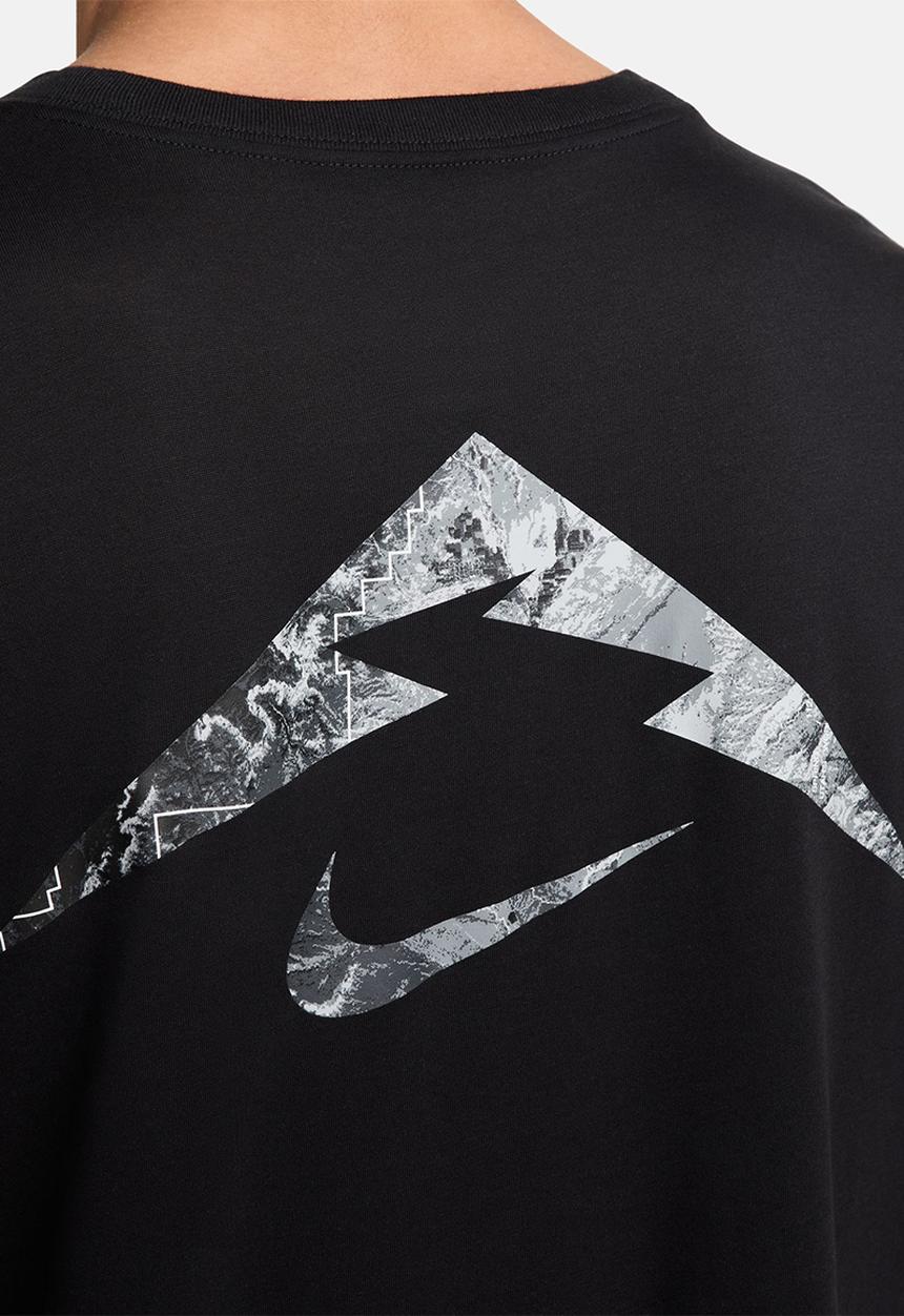 Dri-FIT TEE TRAIL OUTDOOR SSNL - BLACK