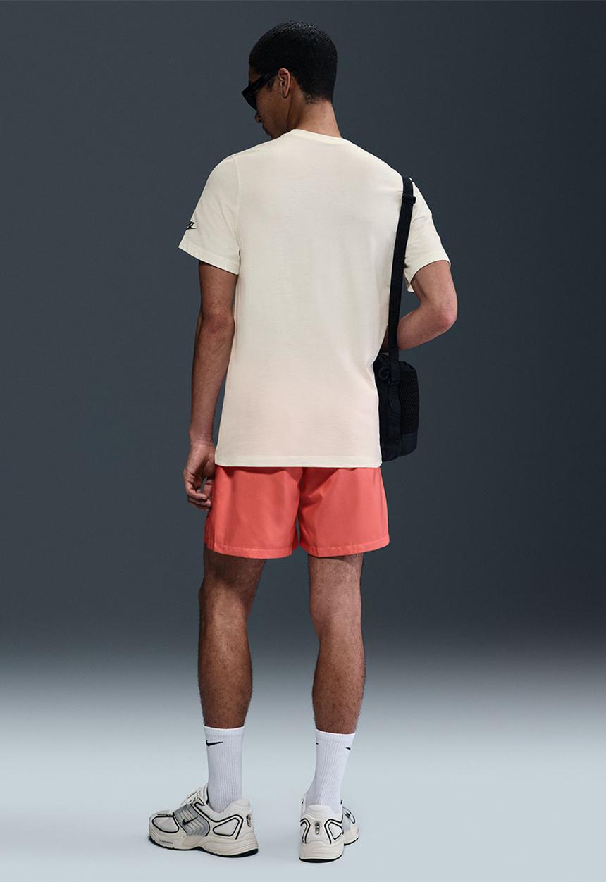 Nike - NSW Futura Graphic Tee - Sail