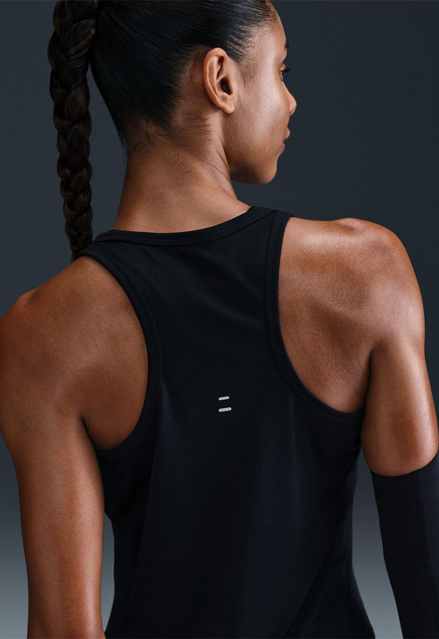 Nike - Nike Tempo Women's Dri-Fit Running Tank Top - Black/Reflective Silv