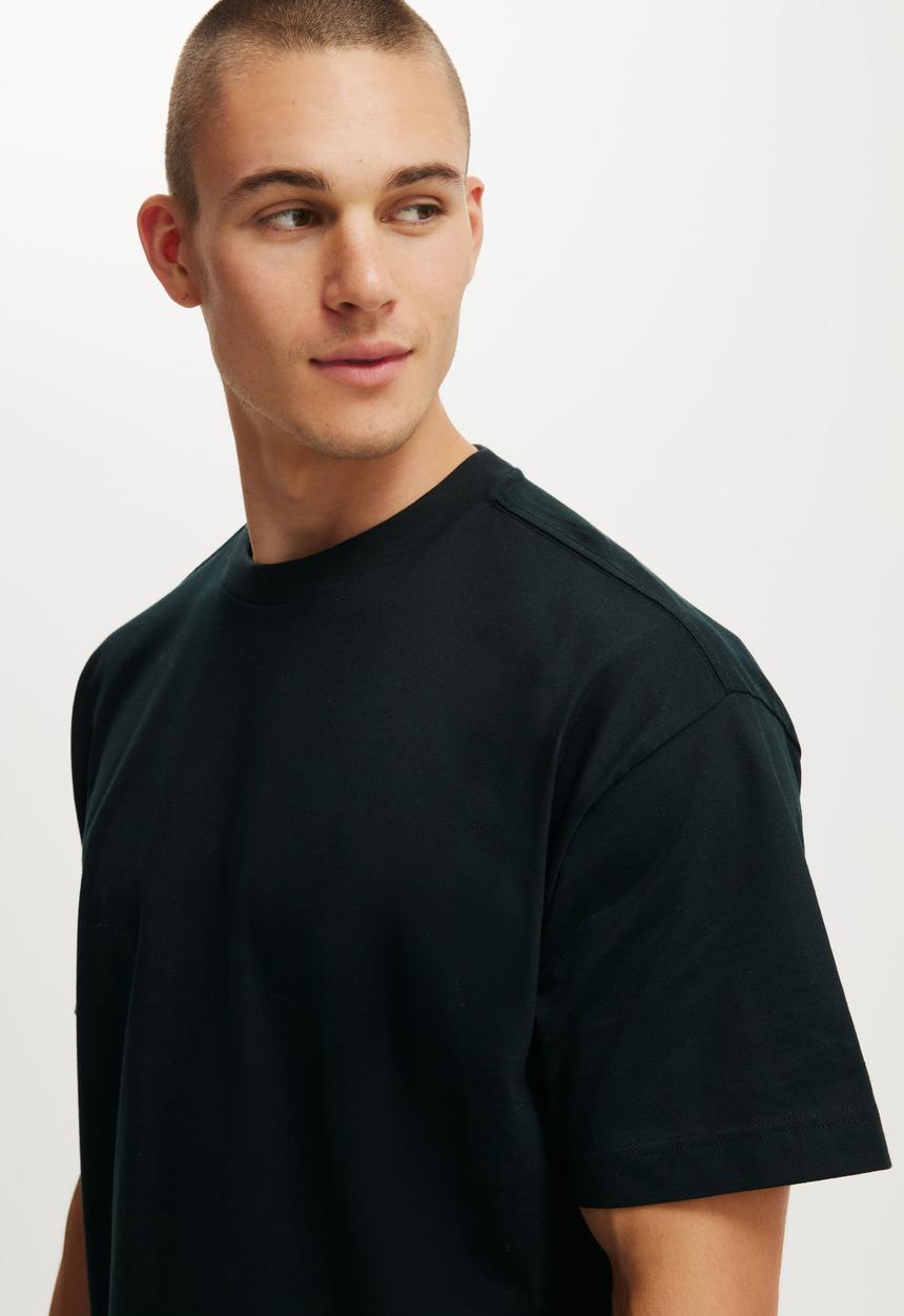 Cotton On - Box Fit Plain T-shirt - Black