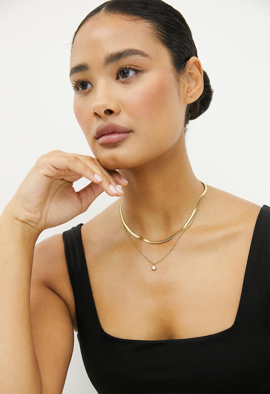 Zoe on Trend - Duet Snake and Round Pendant Necklace-gold/silver