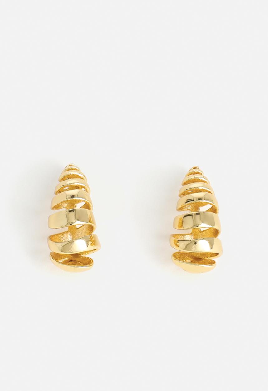 Zoe on Trend - Shell Design Earrings - gold