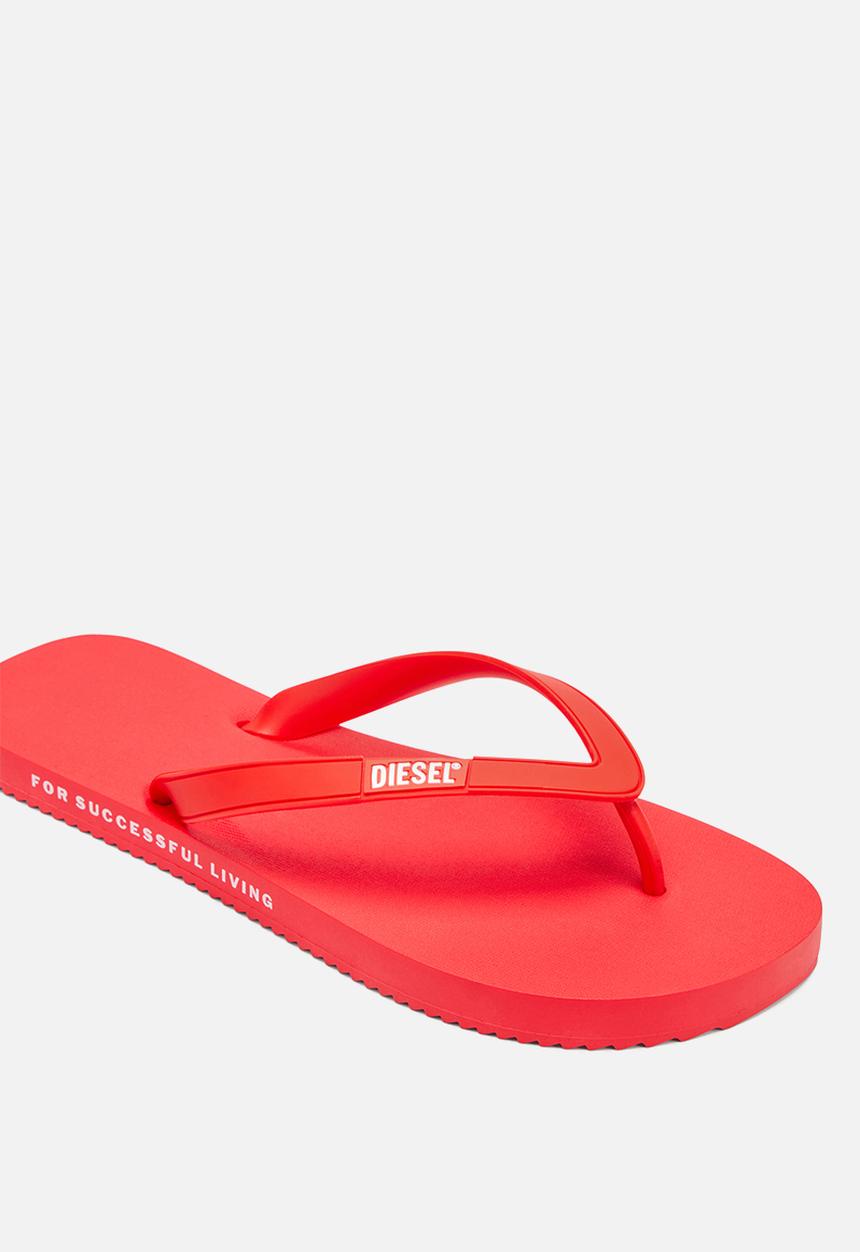 Diesel  - Sa-rio w - red