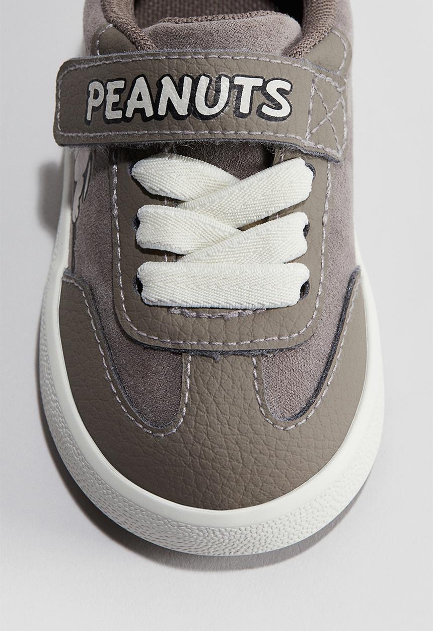 H&M - Printed trainers - dark mole snoopy