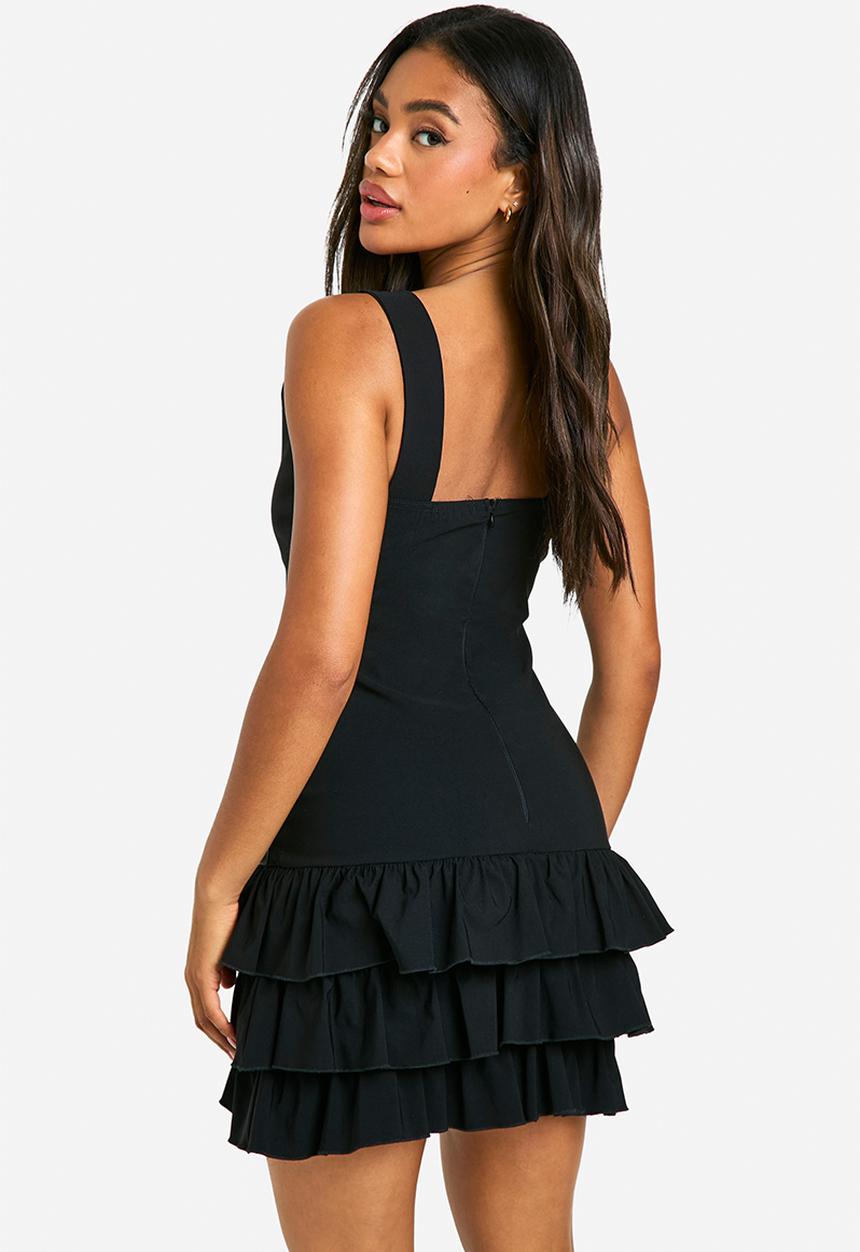 boohoo - Bengaline ruffle mini dress - black