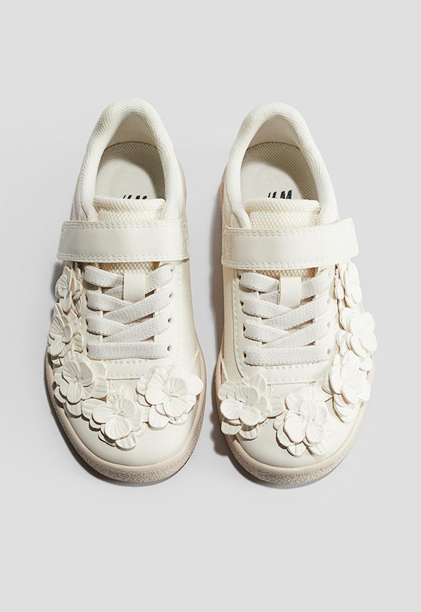 H&M - Flower-detail trainers - cream