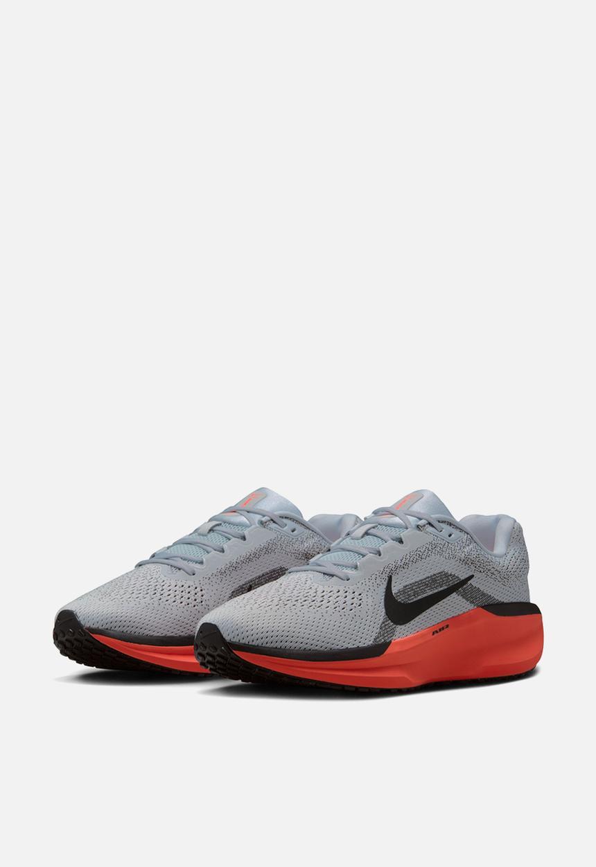 Nike - Nike Winflo 11