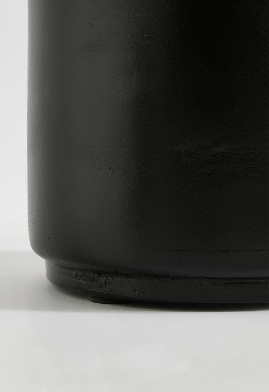 Sixth Floor - Mundrai canister - Black
