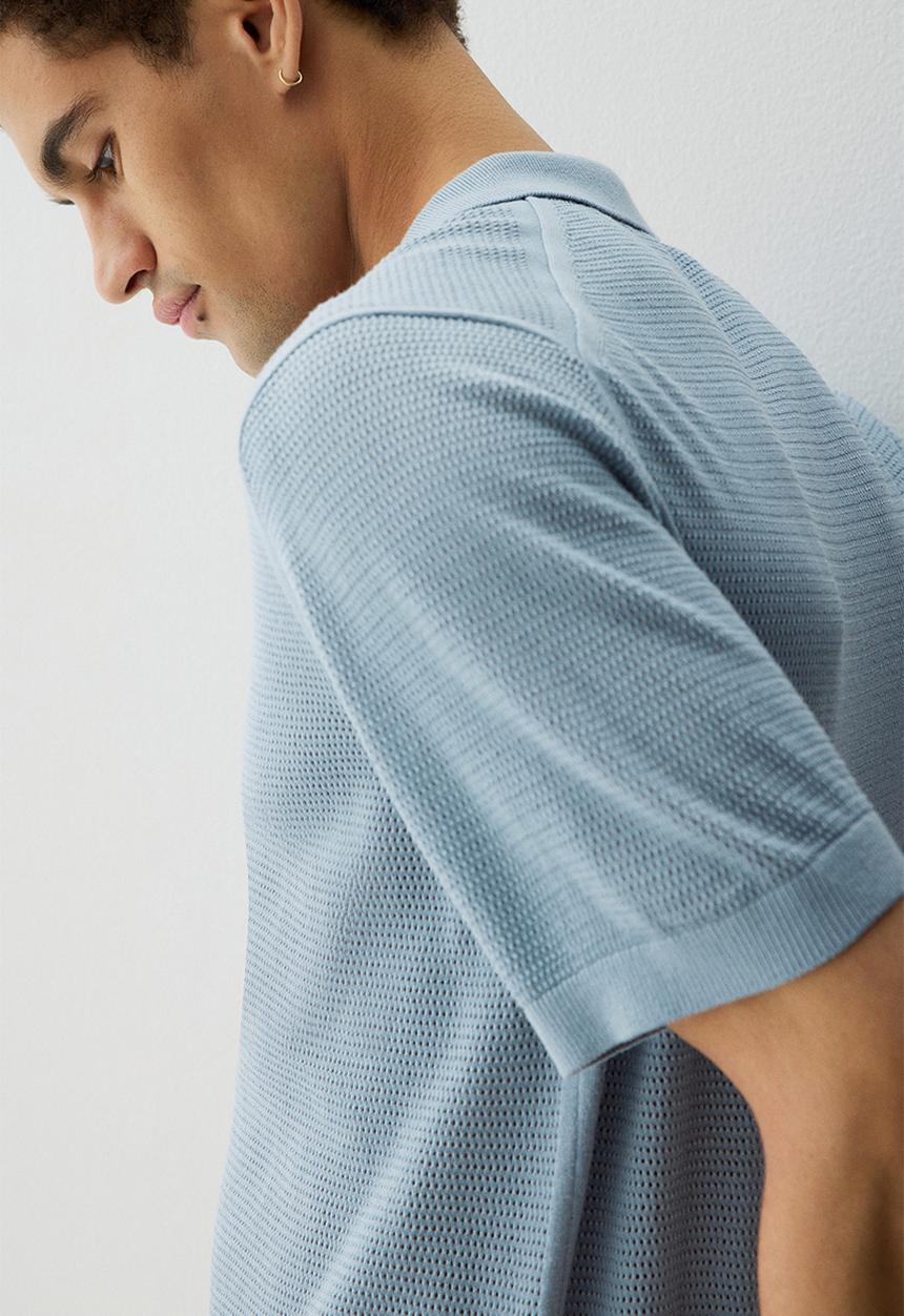 H&M - Regular fit hole-knit polo shirt - light blue